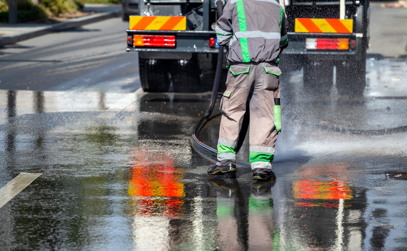 VKS Cubas Limpiezas · Limpiezas, Desatascos y Vaciados con Servicio Urgente 24h